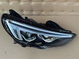 Opel İnsignia B Sağ Far Ledli İthal Ürün 39050373