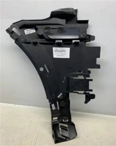 Porsche Cayenne Tampon Braketi Ön Sol 2018- GKL Marka 9Y0807177