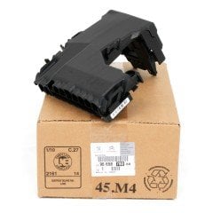 Cıtroen C4 Akü Sİgorta Kutusu Orjinal Psa Marka 9665878080