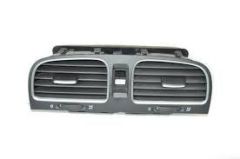 Volkswagen Golf 6 Torpido Orta Havalandırma Muzulu Gkl Marka 2009 - 2013 Model 5K0819728N