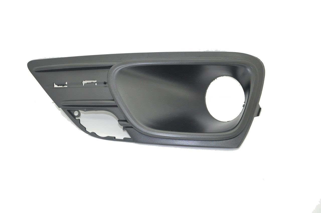 Fiat Linea 2012 Sonrası Tampon Ön Sis Çerçeve Sağ ( Sisli Tip ) Orjinal Opar 735547962