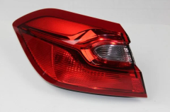 Ford Fiesta 2018- Sol Dış Stop Lambası Depo Marka 431-19AQL-UE - H1BB13405AH