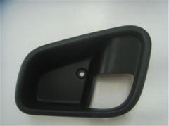 Peugeot Bipper Ön Kapı İç Açma Kolu Dış Çerçevesi Sol Taraf Siyah 2008-2024 İthal Marka 7354612450