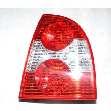 Volkswagen Polo Sağ Stop Lambası 2001 / 2005 Model İthal Ürün 3B5945096AE