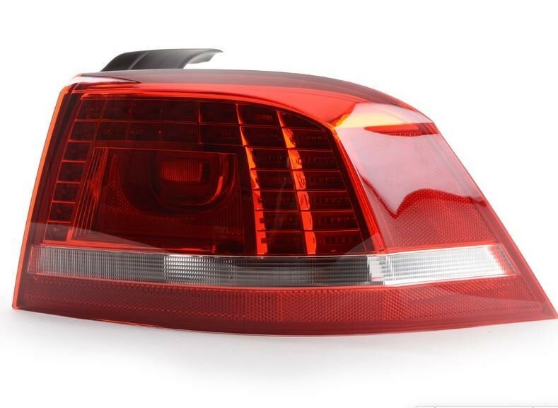Volkswagen Passat Sağ Stop Lambası Ledli 2011 / 2015 Depo Marka 3AE945208B