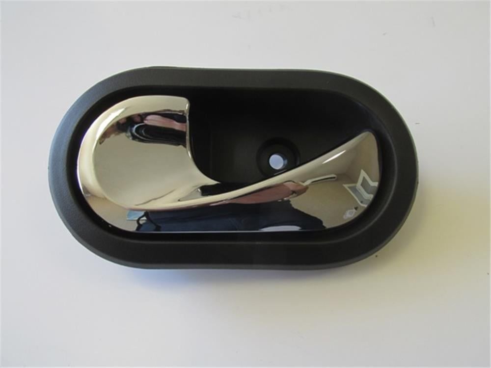 Renault Clio 3  Ön Kapı İç Açma Kolu Sol Taraf Nikelajlı 2009-2012 İthal Marka 826730336R
