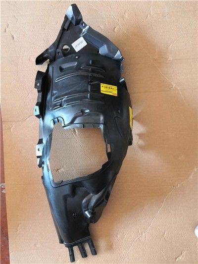 Mercedes C Serisi W205 Çamurluk Davlumbazı Sol Önün Önü 14-18 GKL Marka 2056903101