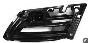 Skoda Octavia Ön Panjur Alt Braketi Sağ 2017-2021 GKL Marka 5E0807724A