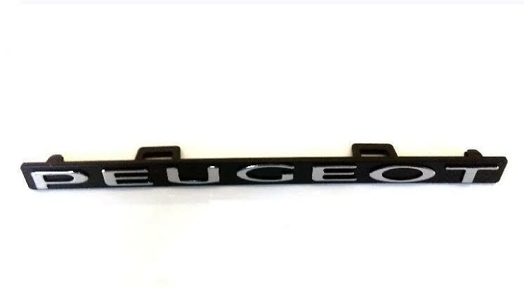Peugeot 301 Ön Panjur Peugeot Yazısı İthal Ürün 9674717580