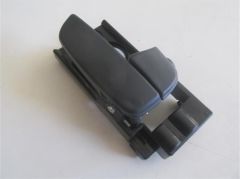 Hyundai Accent Era Ön Kapı İç Açma Kolu Sağ Taraf Siyah 2006-2012 İthal Marka 82620-1E000
