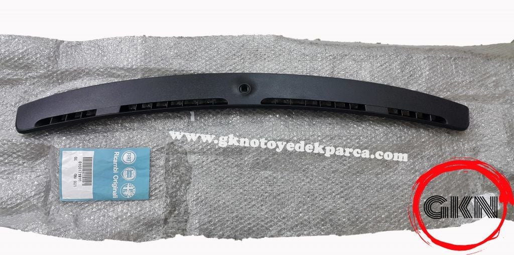 Fiat Linea Ön Cam Torpido İç Difizörü Yüzeyi Sert Opar Marka 100171910