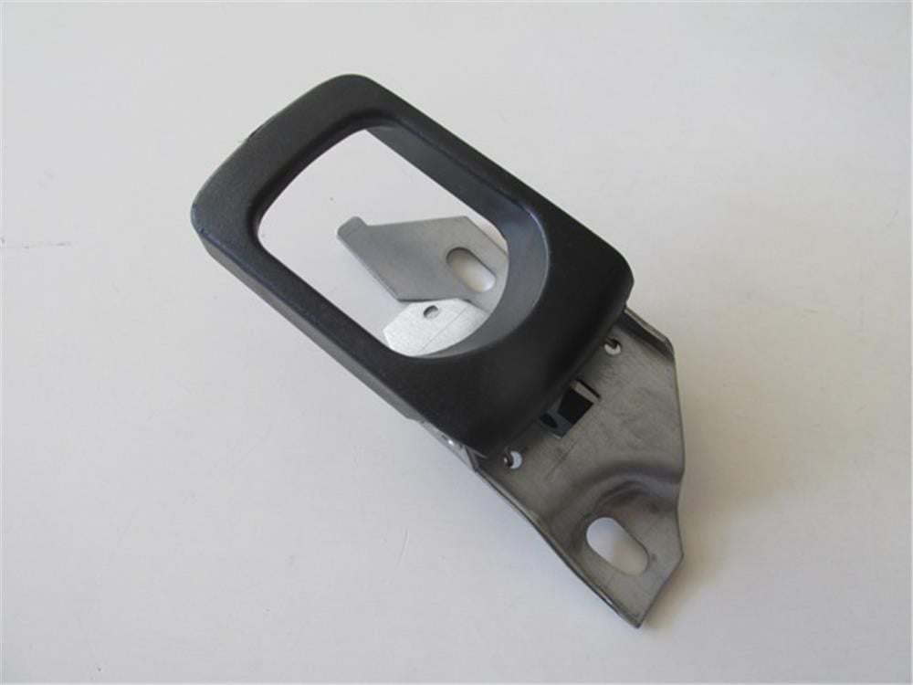 Hyundai H100 Minibüs Ön Kapı İç Açma Kolu Sağ Siyah 1997-2008 İthal Marka 82620-43301AQ