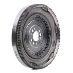 Volkswagen Golf 7 1.6 TDI Otomatik Dsg 7 İleri Volant Luk Marka 415054509