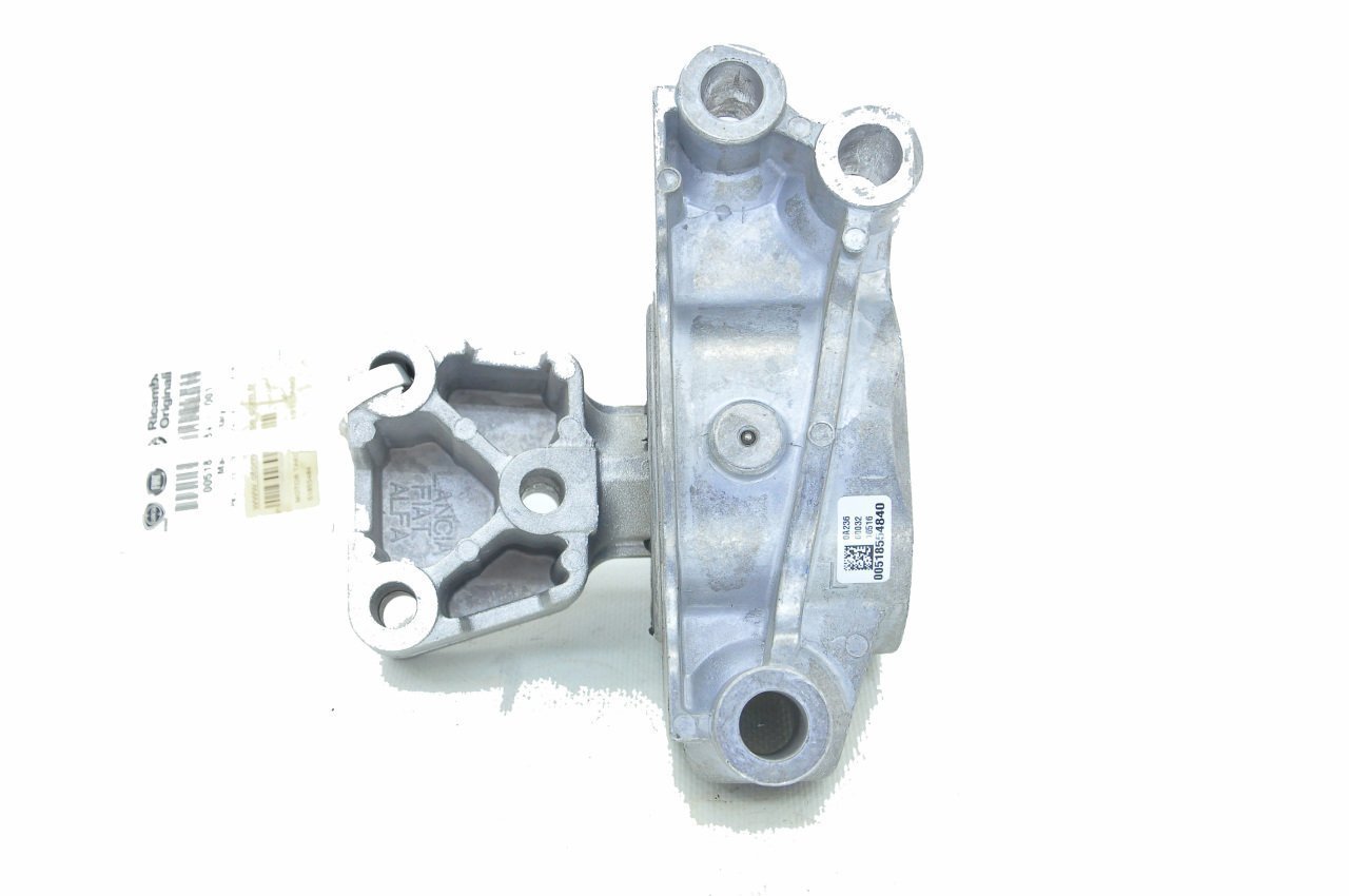 Fiat Fiorino 1.3 Sağ  Motor Takozu ( Euro 5 ) Orijinal Opar 51855484