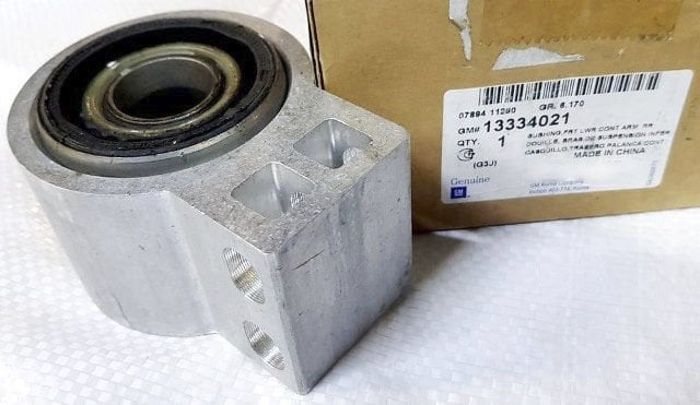 Opel Astra J Salıncak Arka Burcu Gm Orjinal 13334021