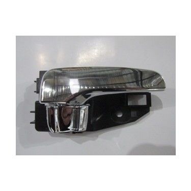 Mıtsubishi Outlander Ön Kapı İç Açma Kolu Sağ Taraf Nikelajlı 2004-2007 İthal Marka CW739938