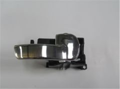 Nissan Navara Pick Up Arka  Kapı İç Açma Kolu  Sağ Taraf Nikelajlı 2006-2014 İthal Marka 80670-4X02B