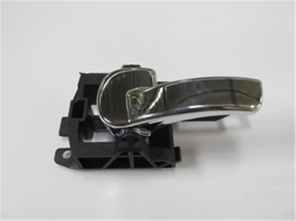 Nissan Qashqai J10 Arka Kapı İç Açma Kolu Sol Taraf Nikelajlı 2007-2013 İthal Marka 80671JD00E