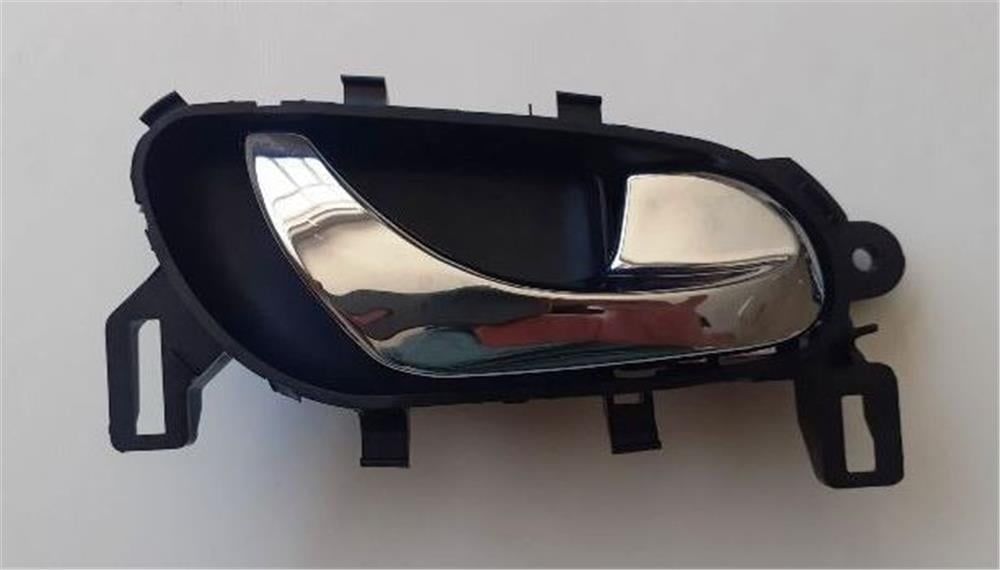 Nissan Qashqai J11 Ön Kapı İç Açma Kolu Sağ Taraf Nikelajlı 2014-2021 İthal Marka 80670-4EA0B