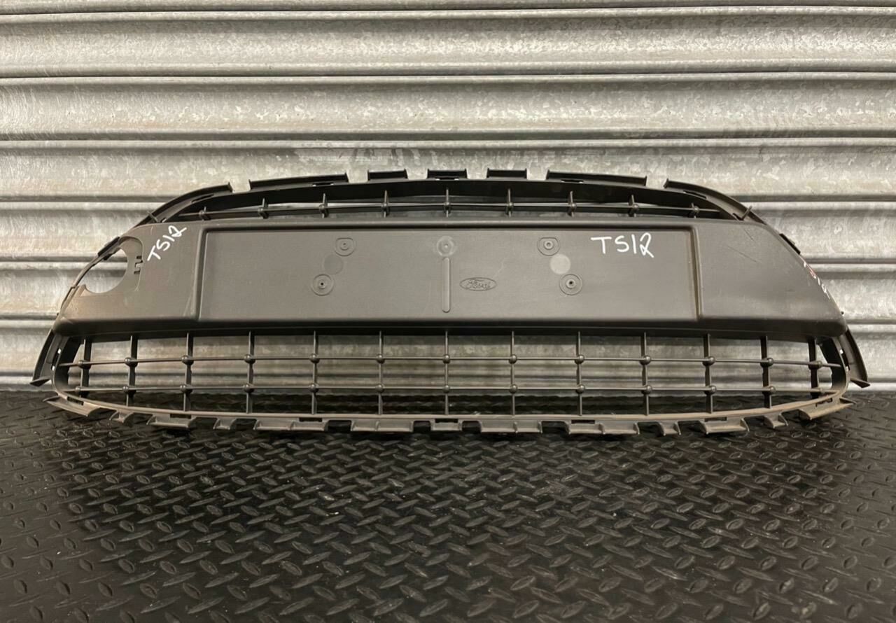 Ford Fiesta 2008-2012 Ön Tampon Panjuru Spor Tip Komple BSG Marka 8A6117B968SPORT - 30-922-221