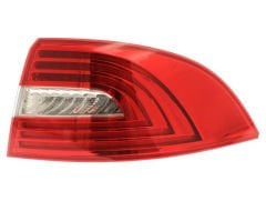 Skoda Superb Sağ Arka Stop Lambası Ledli 2013-2015 Arası GKL Marka 3T5945096A
