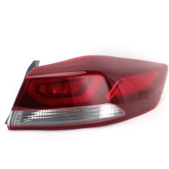 Hyundai Elentra Sağ Dış Stop Lambası ( Ledli ) Matsuba Marka 2016 / 2018 Model Yılları 92402-F2100
