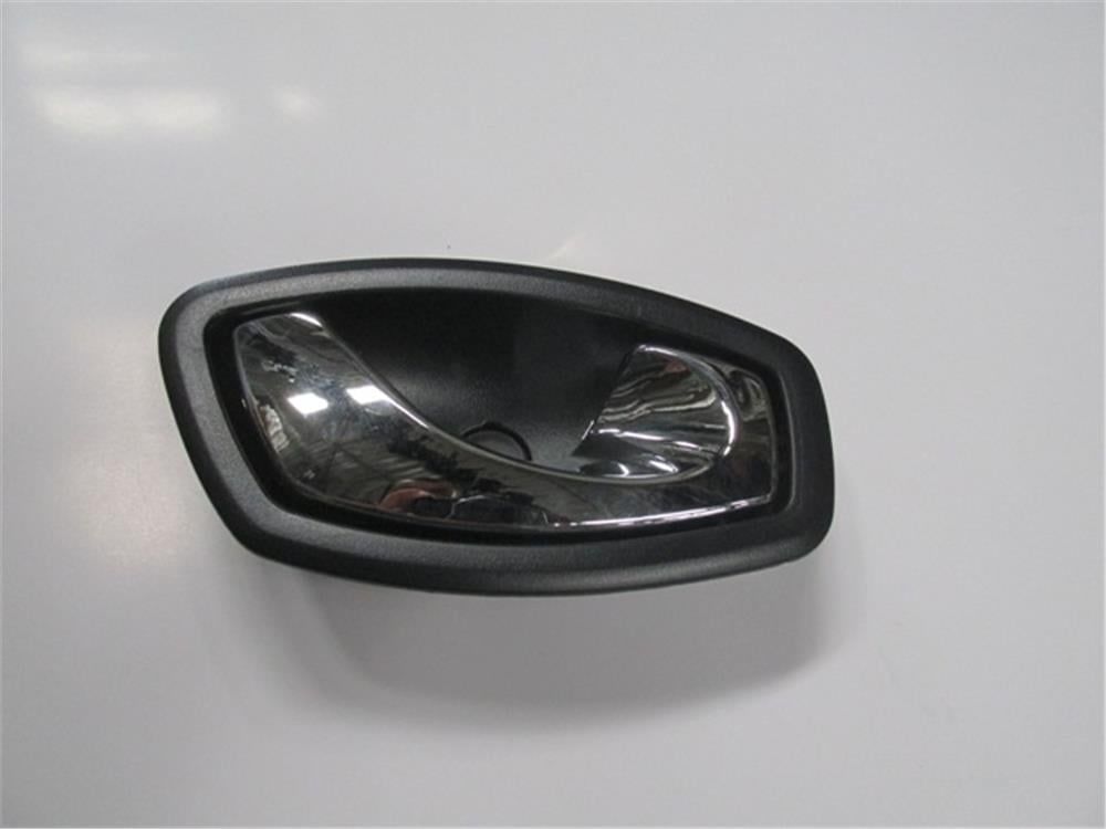 Renault Megane 3 HB Ön Kapı İç Açma Kolu Sağ Taraf Nikelajl 2014-2015 İthal Marka 826720001R