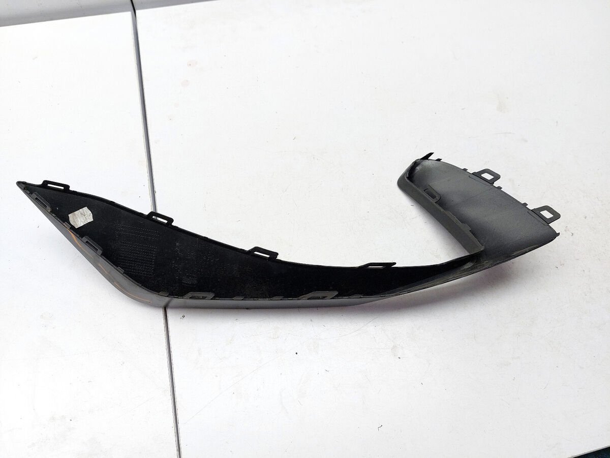 Seat Leon Sol Ön Tampon Süs Çıtası 2020-2023 GKL Marka 5FA853712
