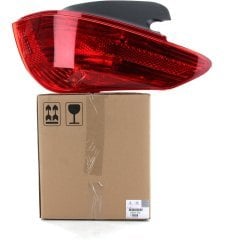 Peugeot 308 ( 2007 - 2013 ) Sağ Stop Lambası Orjinal Psa Marka 6351cv