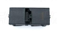 Seat Leon Ön Sol Dörtlü Cam Kaldırma Düğmesi 2015 Model Yılı Sonrası İthal Marka 5G0959857G