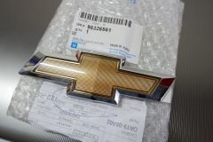 Chevrolet Yeni Captiva  C140 Kasa Arka Bagaj Amblemi Gm Orjinal 95326561