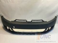 Volkswagen Golf 6 Ön Tampon Sansörlü Far Yıkama İthal Marka  5K0807217BGRU