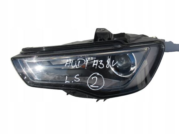 Audi A3 Ön Far Komple ( Çift Beyin Üzerinde ) Sol 2013 -Sonrası İthal Marka  8V0941005C