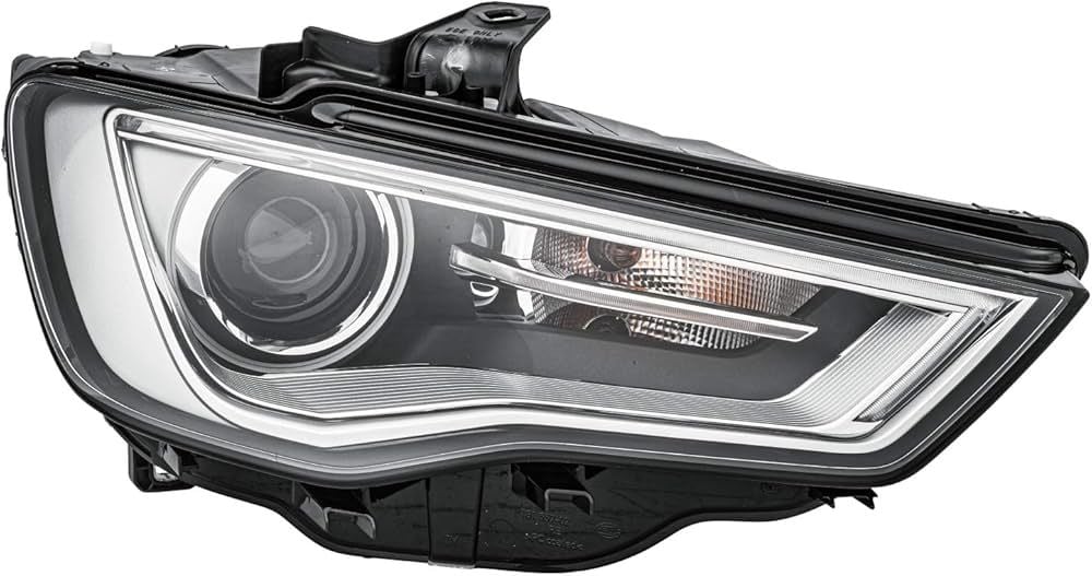 Audi A3 Sağ Ön Far Komple ( Çift Beyin Üzerinde ) 2013 Sonrası İthal Marka 8V0941006C