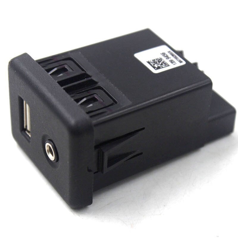 Opel İnsignia A Usb Ve Aux Giriş Soketi Gm Orijinal 13599456