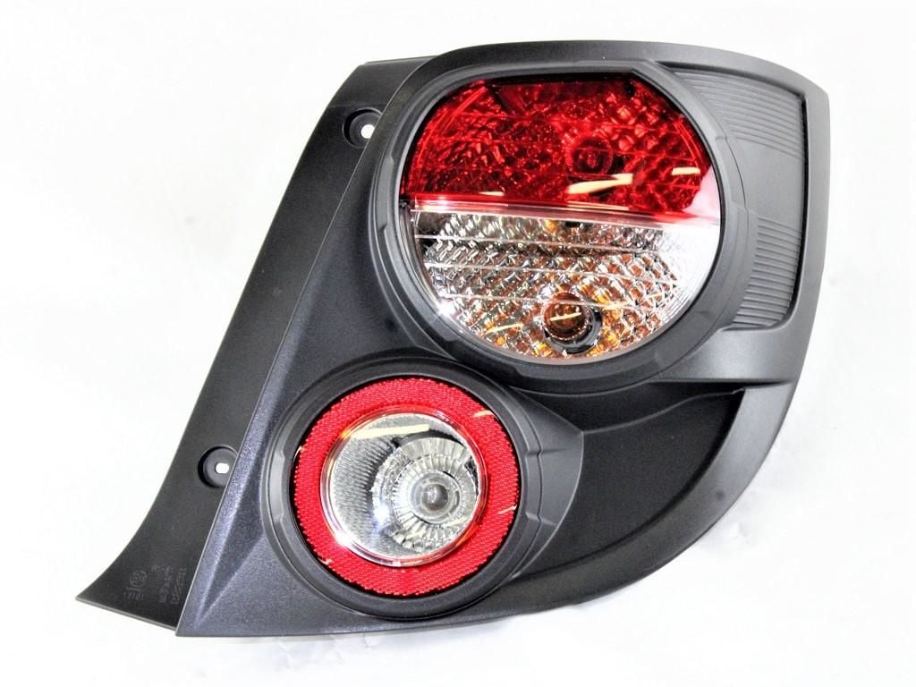 Chevrolet Yeni Aveo HB Sağ Arka Stop Lambası Orijinal TYC 96830986