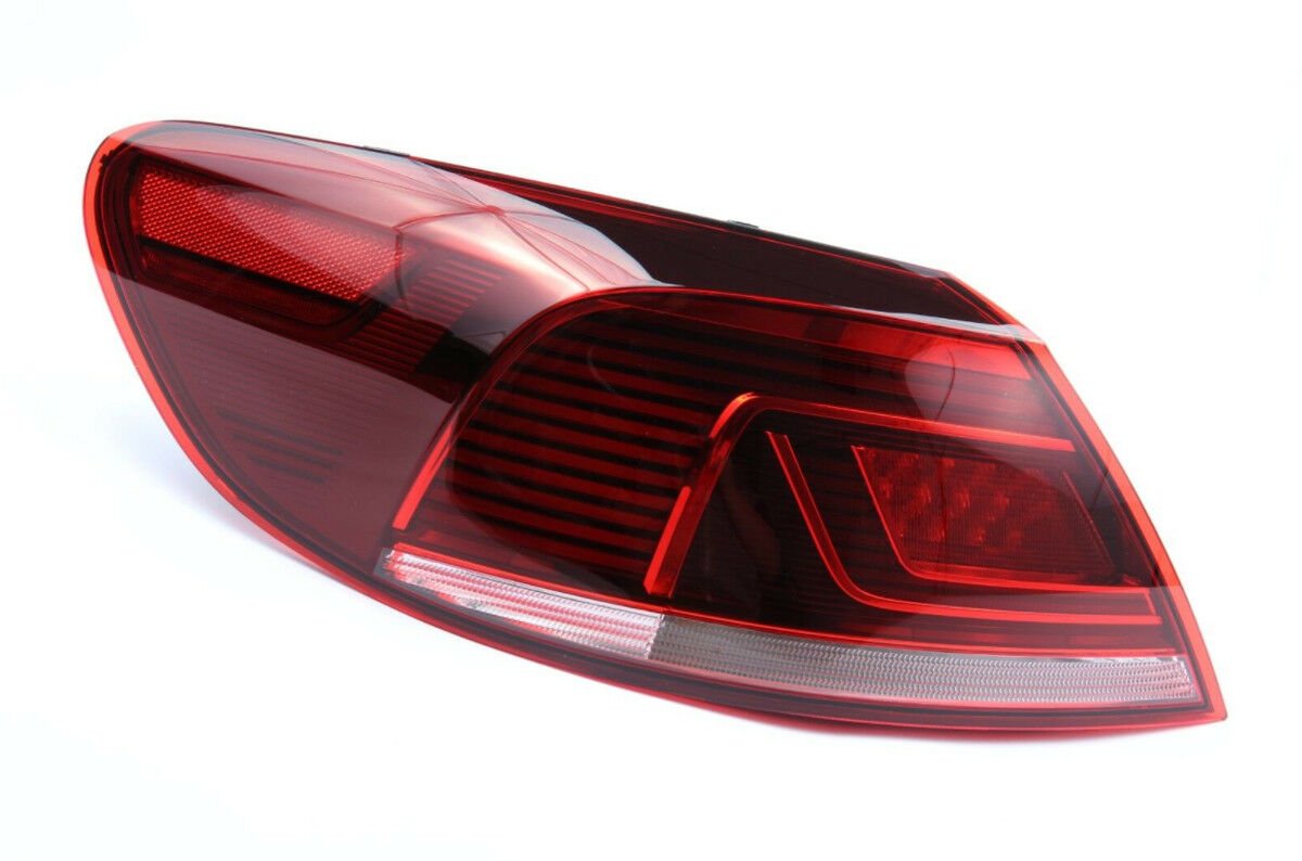 Volkswagen Passat CC Ledli Sol Dış Stop Lambası İthal Ürün 2013 Model 3C8945207AD