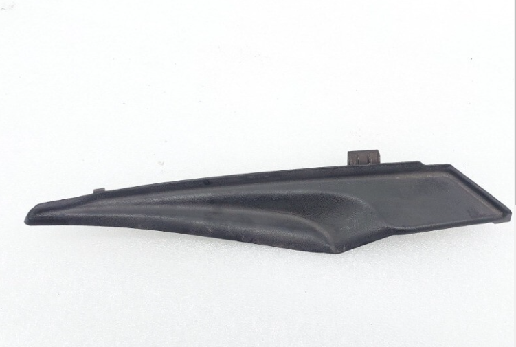 Toyota Corolla Ön Cam Sol Alt Izgarası İtaqi Marka 5382402120