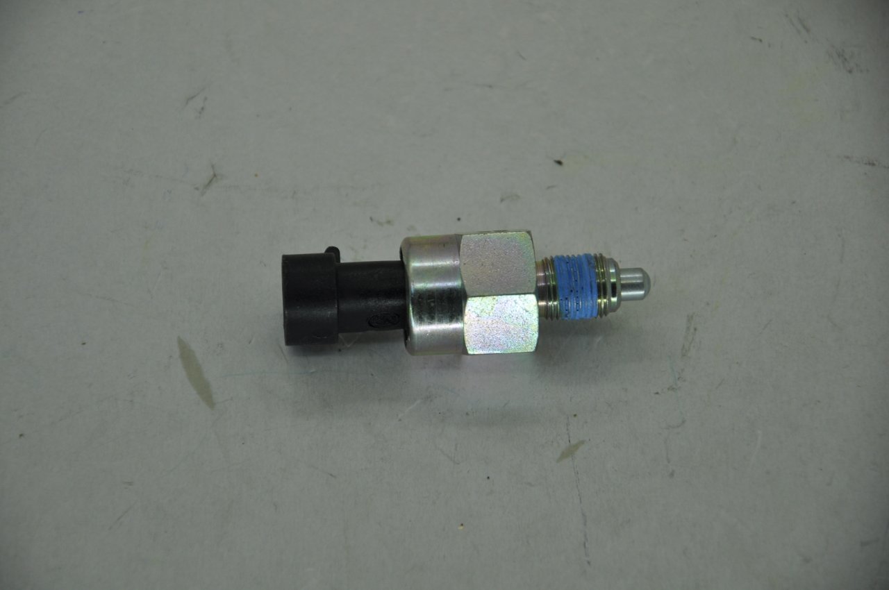 Fiat Grande Punto Evo  Geri Vites Müşürü Orijinal Opar 46434553
